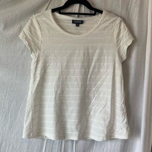 NWOT Midcloth white swing tee with scalloped textured stripe. Size medium.
